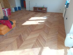 Drevo, laminat a parkety